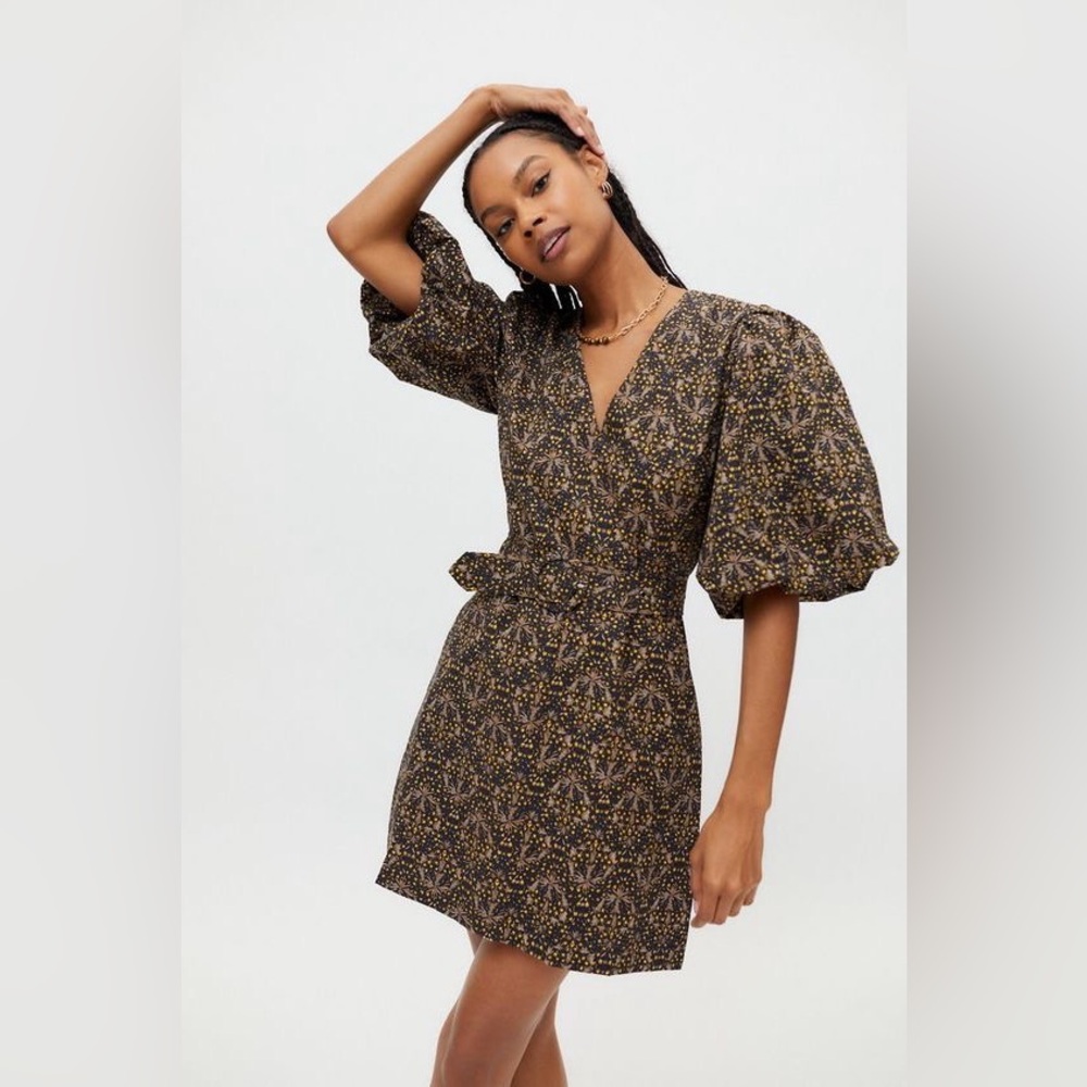 MINKPINK - The Yasamin Belted Dress
